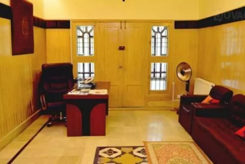 پانسیون Harvey's Guest House