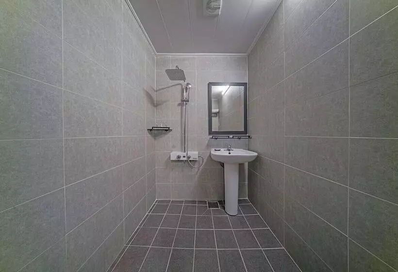 Hotel El