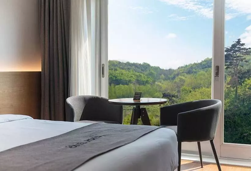 Hotel El