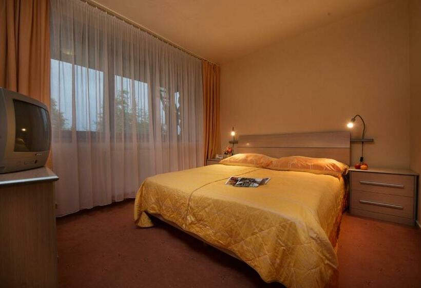 בית מלון כפרי Forton