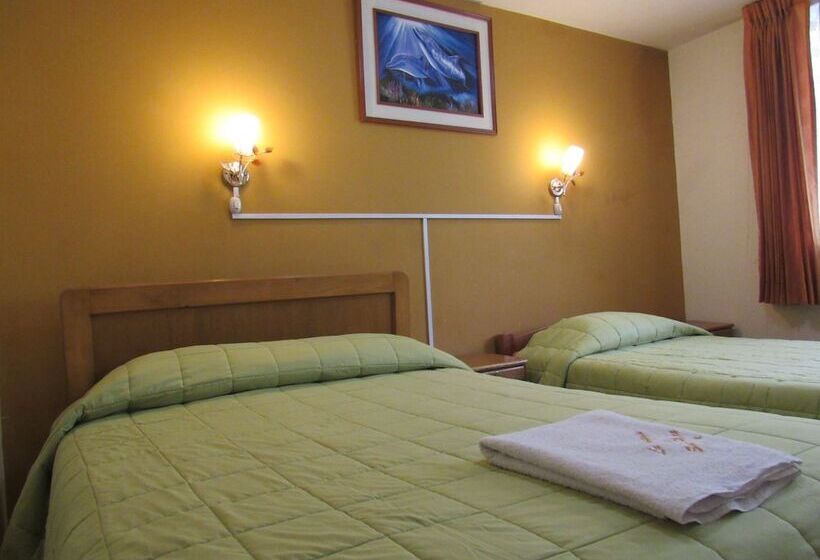 هتل La Posada De San Pedro