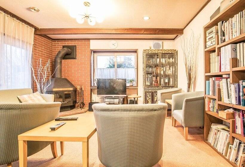 Petit Hotel Enchante