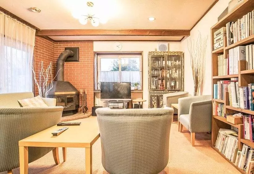 Petit Hotel Enchante