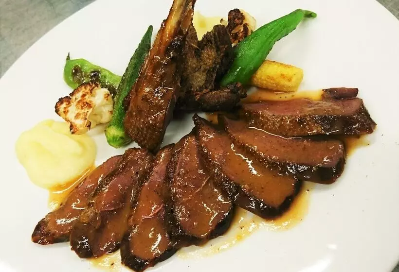 Petit Hotel Enchante