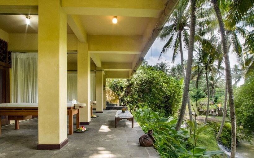 Отель The Bali Purnati Center For The Arts