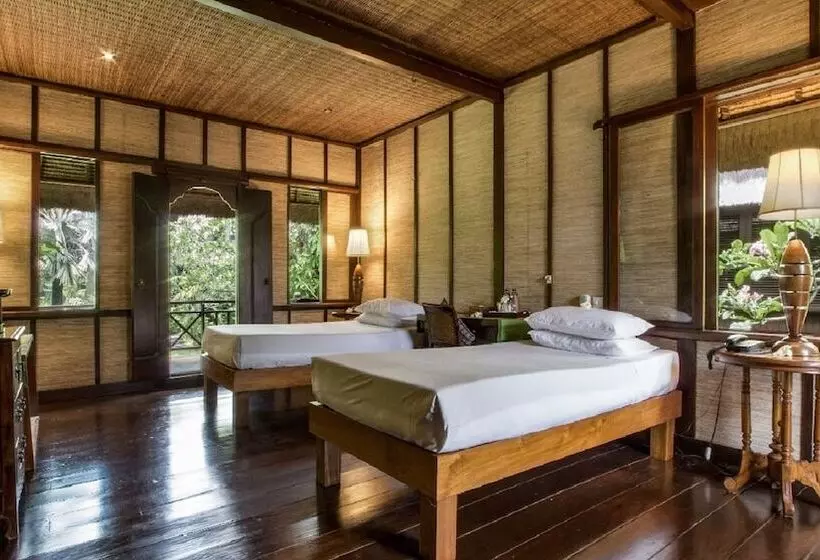 ホテル The Bali Purnati Center For The Arts