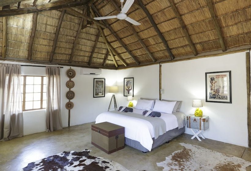Hotell Tusk Bush Lodge