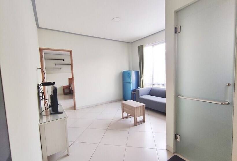 Hotel Urbanest Inn House Tb Simatupang