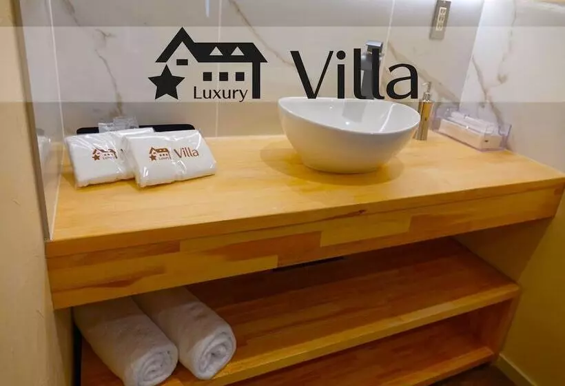 Majatalo Meteor Garden