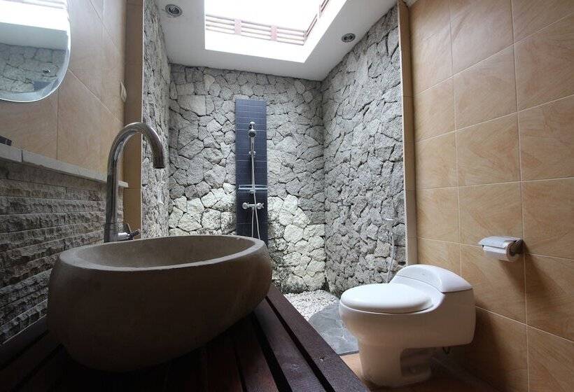 Pension (Hôtel basse catégorie) Reddoorz Near Casa Grande