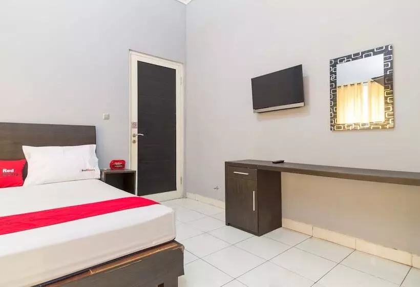 Majatalo Reddoorz Near Kebun Raya Bogor