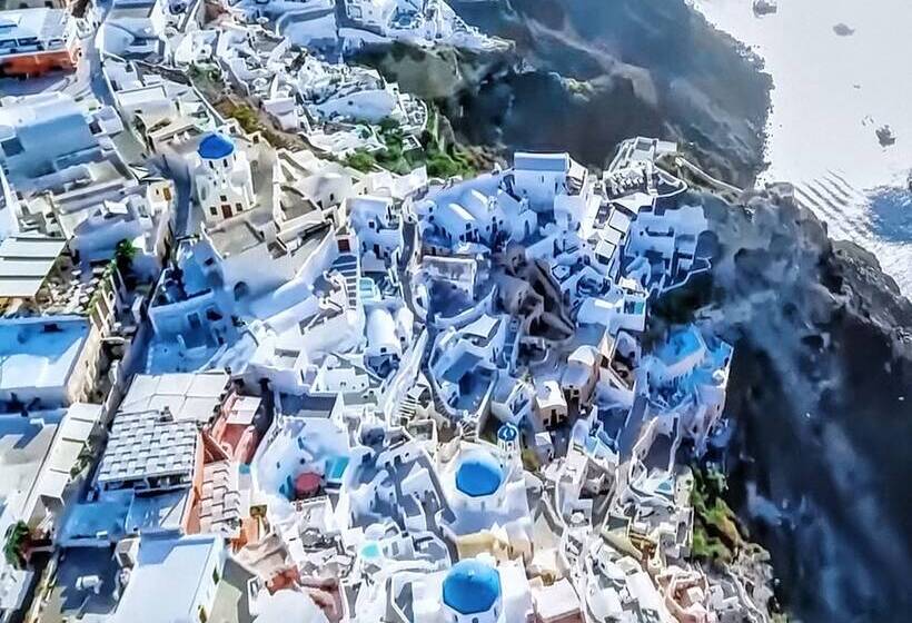 Pleasure Beachside Studios