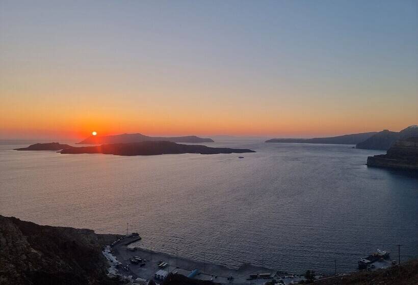 Pleasure Beachside Studios