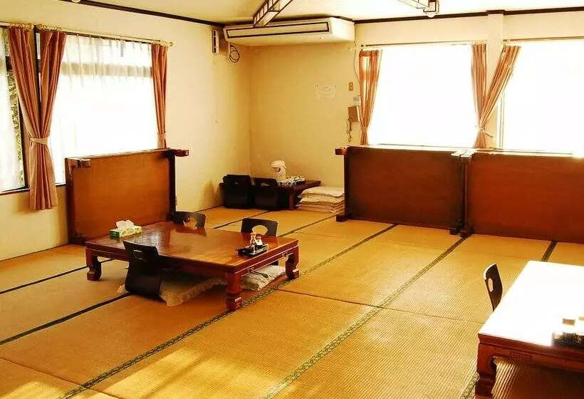 Ryokan Houraisou