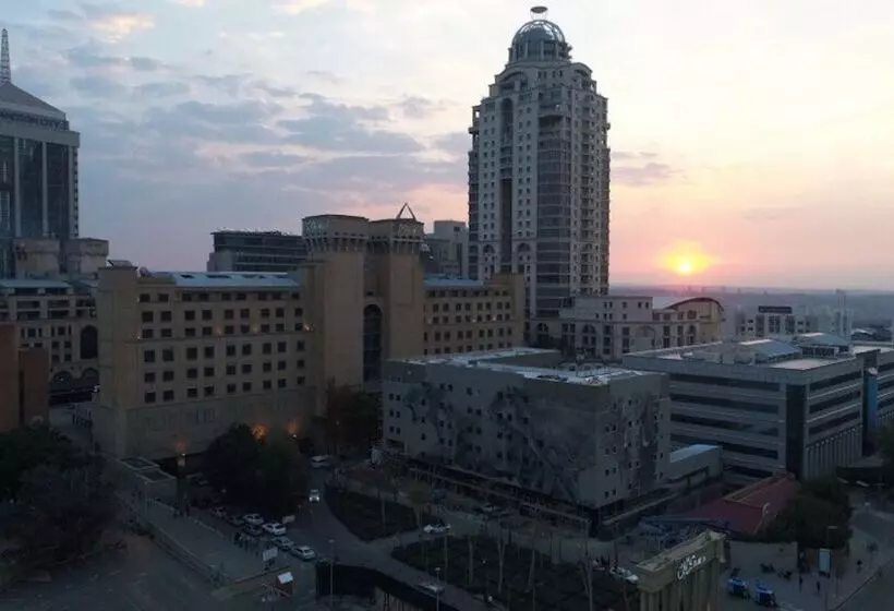 Onomo Hotel Johannesburg Sandton