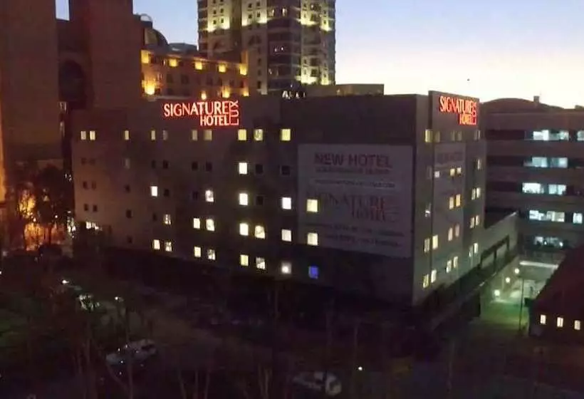 Onomo Hotel Johannesburg Sandton