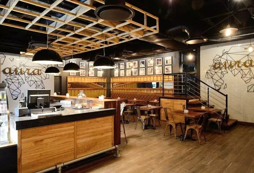 Onomo Hotel Johannesburg Sandton