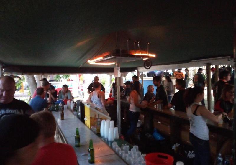 Hostel Hazyview Adventure Backpackers