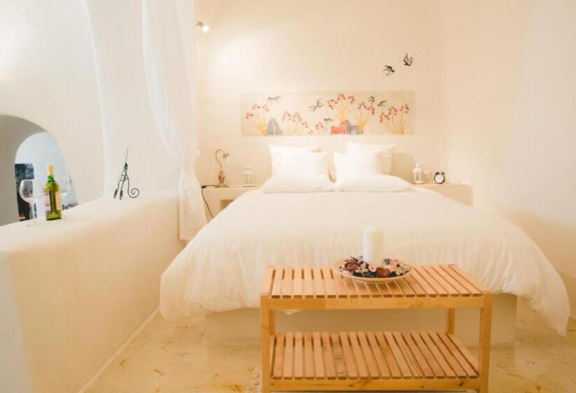 Flora S House & Cave Winery