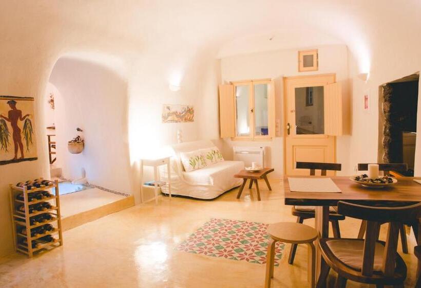 Flora S House & Cave Winery