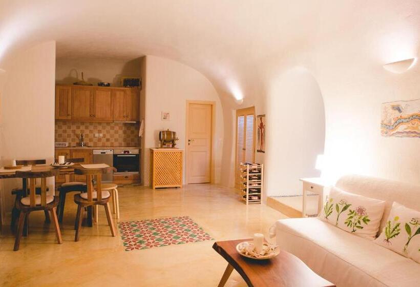 Flora S House & Cave Winery