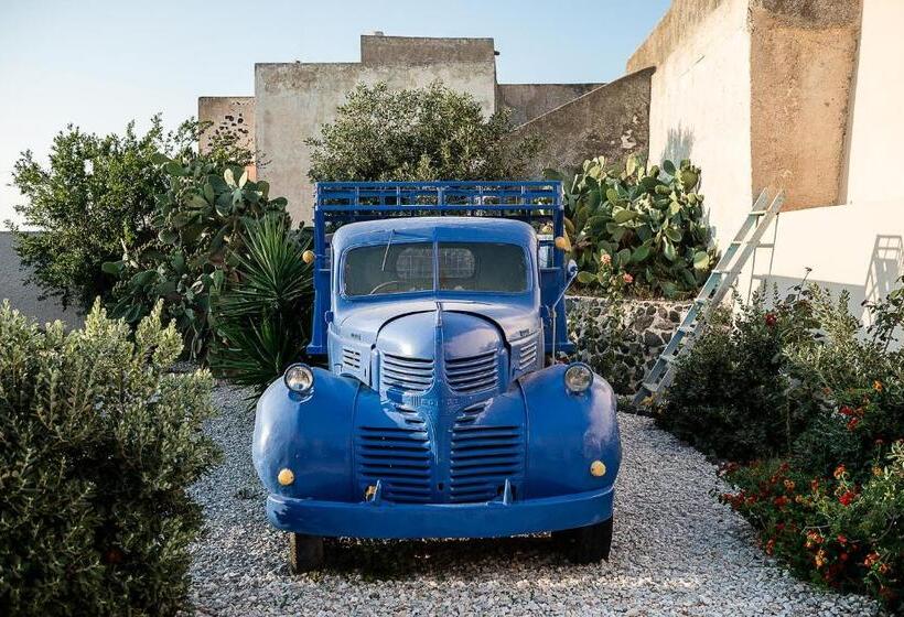 Flora S House & Cave Winery