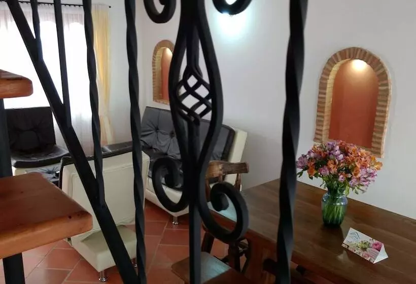 Apartahotel La Gran Familia