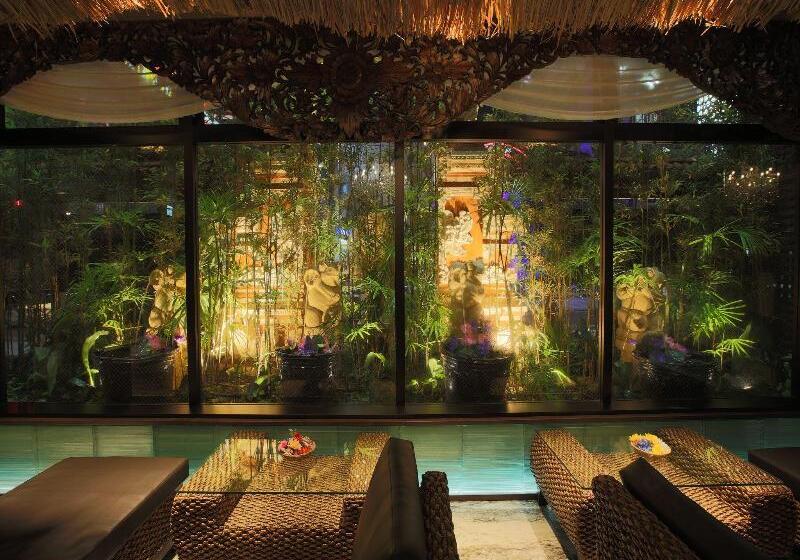 호텔 K6 Osaka Namba