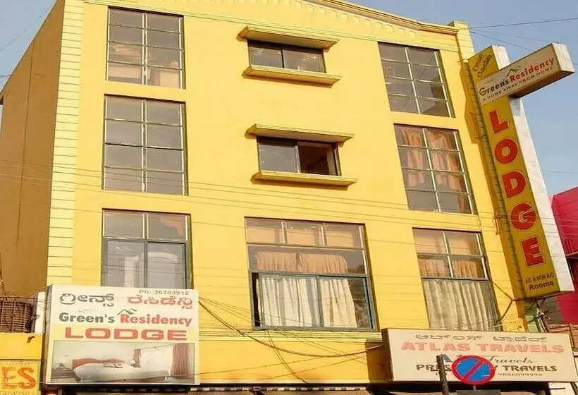 هتل Green S Residency