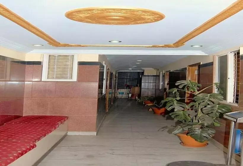 هتل Green S Residency