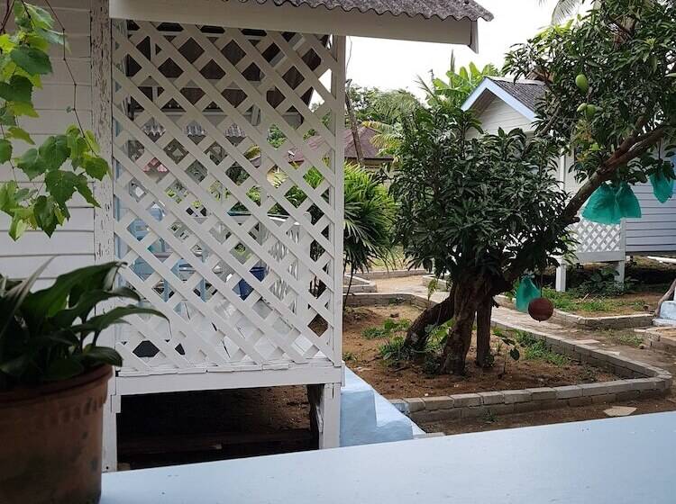 Hotel Ku Mimi Cablet