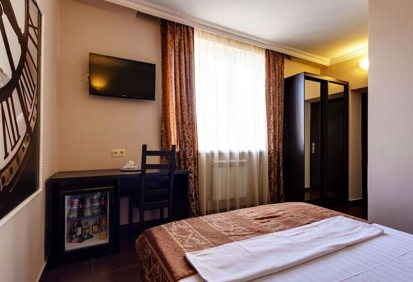 בית מלון כפרי Marton Villa Diego