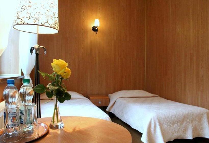 فندق Parkowa Noclegi Ze śniadaniem