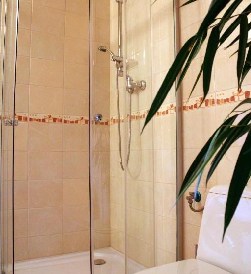 فندق Parkowa Noclegi Ze śniadaniem