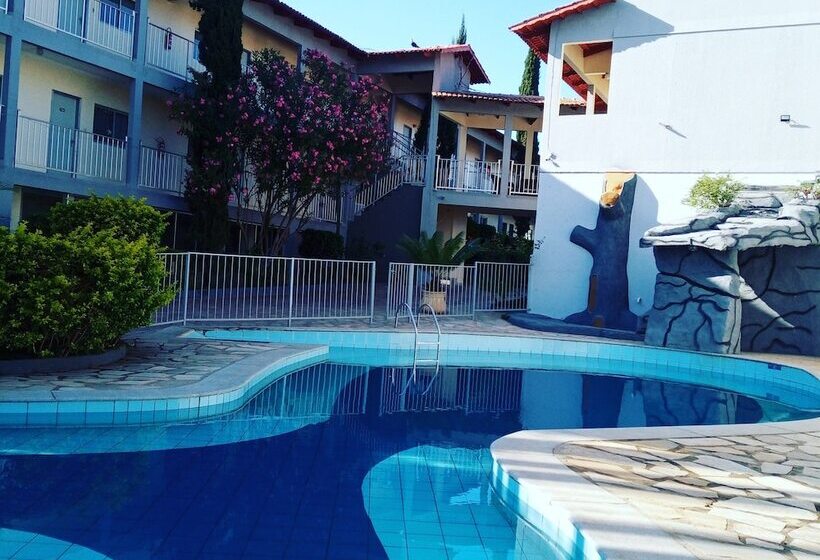 هتل Pousada 4estações