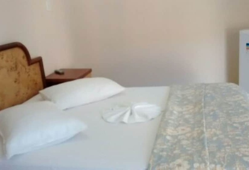 هتل Pousada 4estações