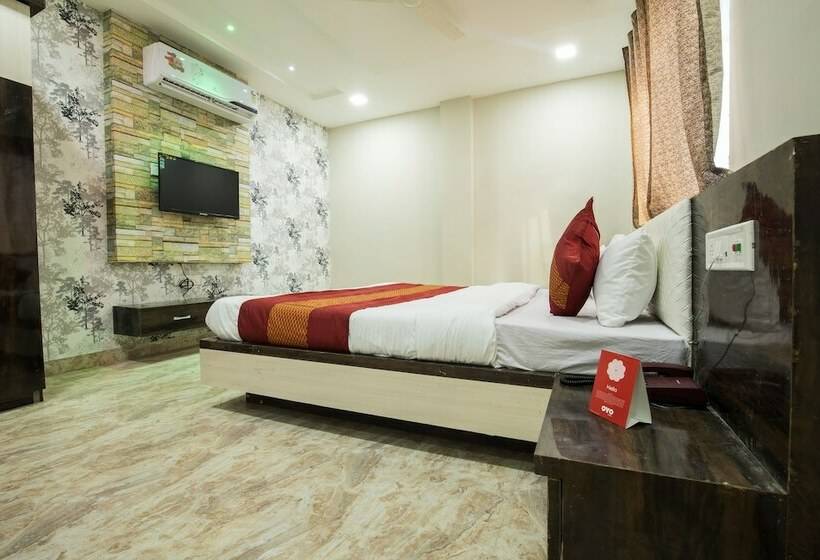 Отель Raj Palace