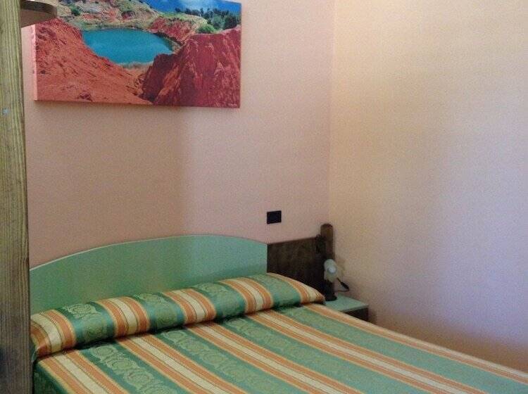 בית מלון כפרי Agriturismo Li Damiani