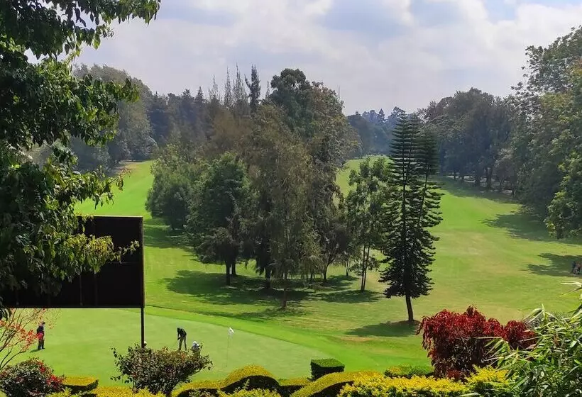 هتل Sigona Golf Suites