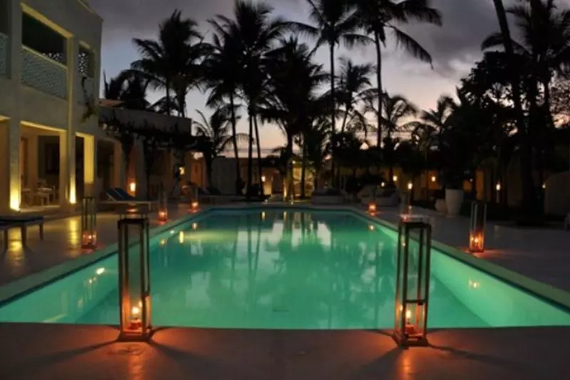 هتل The Villa Luxury Suites