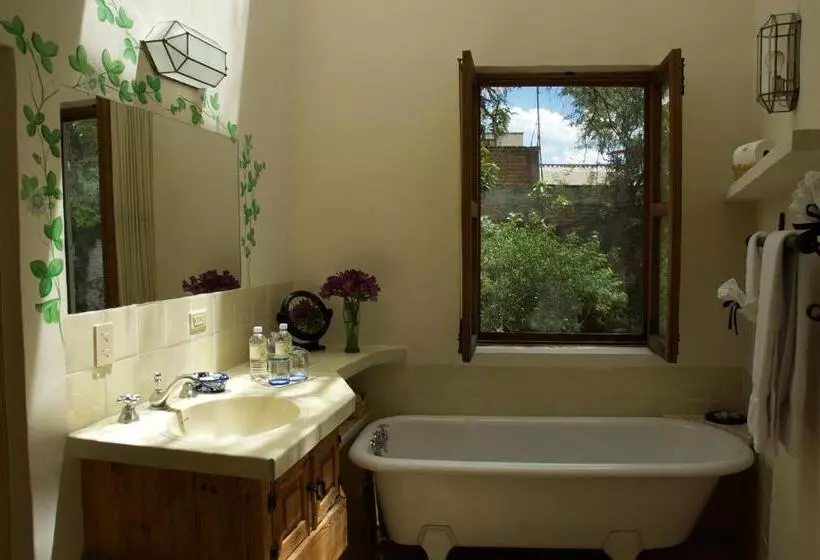 پانسیون Casa Mision De San Miguel