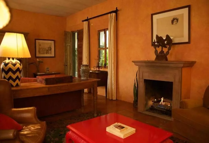 پانسیون Casa Mision De San Miguel