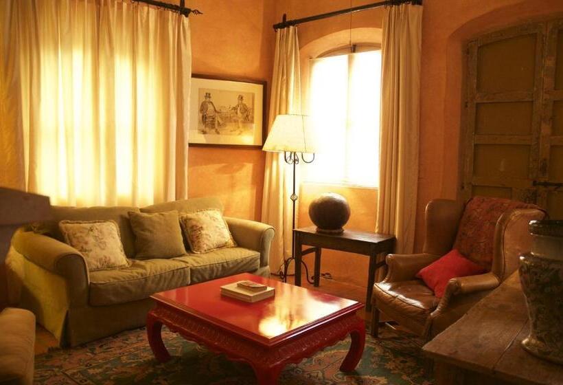 پانسیون Casa Mision De San Miguel