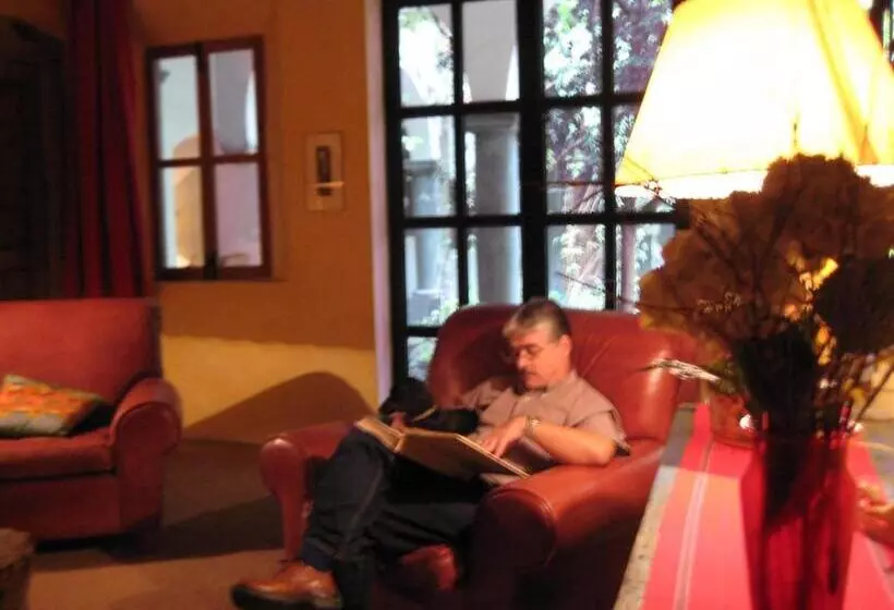 پانسیون Casa Mision De San Miguel