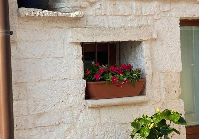 פנסיון Trullo Il Cantastorie