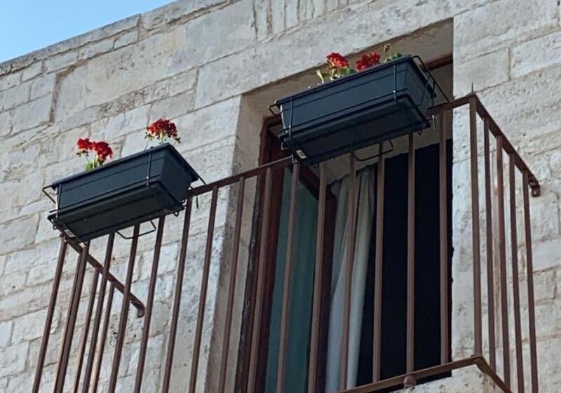 פנסיון Trullo Il Cantastorie