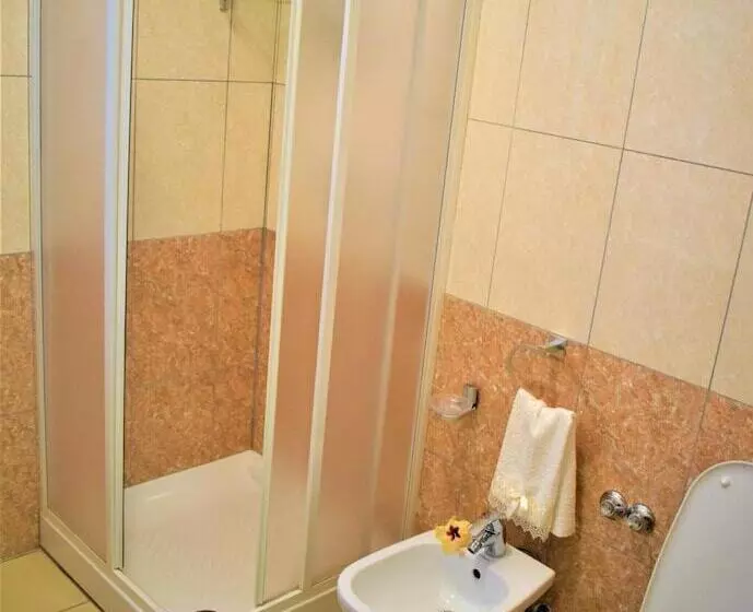 پانسیون Villa Roscia