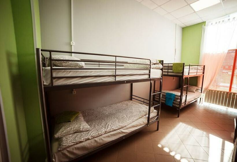 Hostel Lastochka