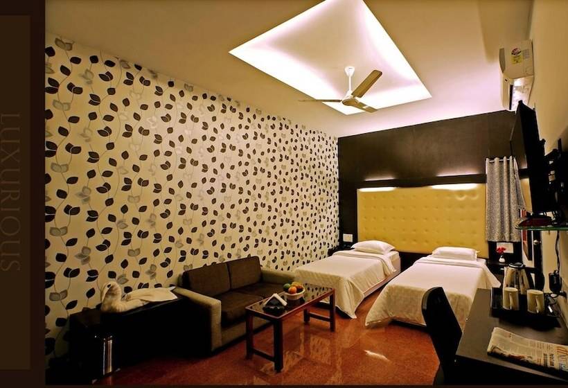 Hotelli Collection O Santhome Residency Near Marina Beach