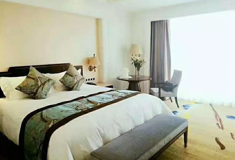 ホテル Laibor International